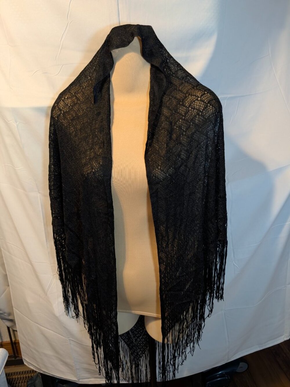Vintage Black Sheer Lace Fringe Shawl Wrap – Art Nouveau Floral Boho Gothic